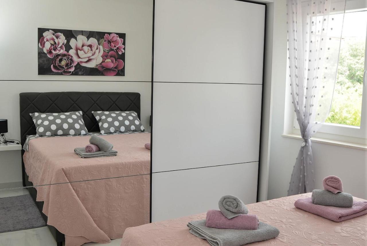 Apartment Laura Zadar Luaran gambar